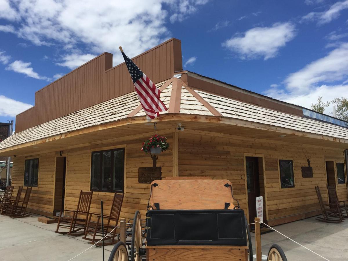 Creekside Downtown Vacation Suites, Only Adults 25 Or Older Buffalo Exteriér fotografie
