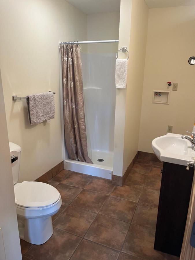 Creekside Downtown Vacation Suites, Only Adults 25 Or Older Buffalo Exteriér fotografie