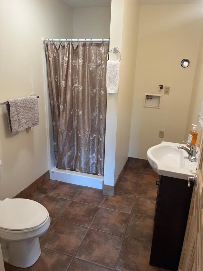 Creekside Downtown Vacation Suites, Only Adults 25 Or Older Buffalo Exteriér fotografie